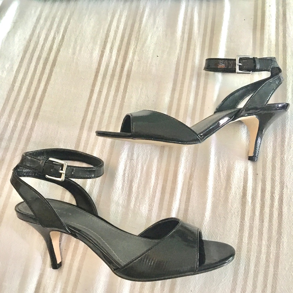 Calvin Klein Black Patent Leather Ankle Strap Sandals Medium Heel